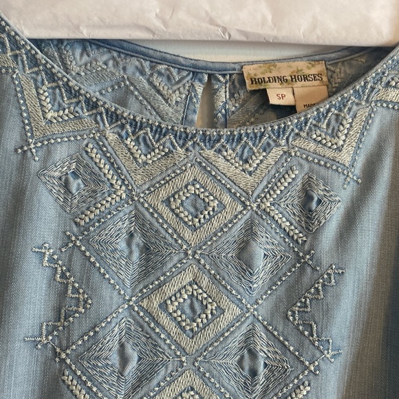 Small, western- really soft denim like dress with stitching on the front - Picture 3 of 3